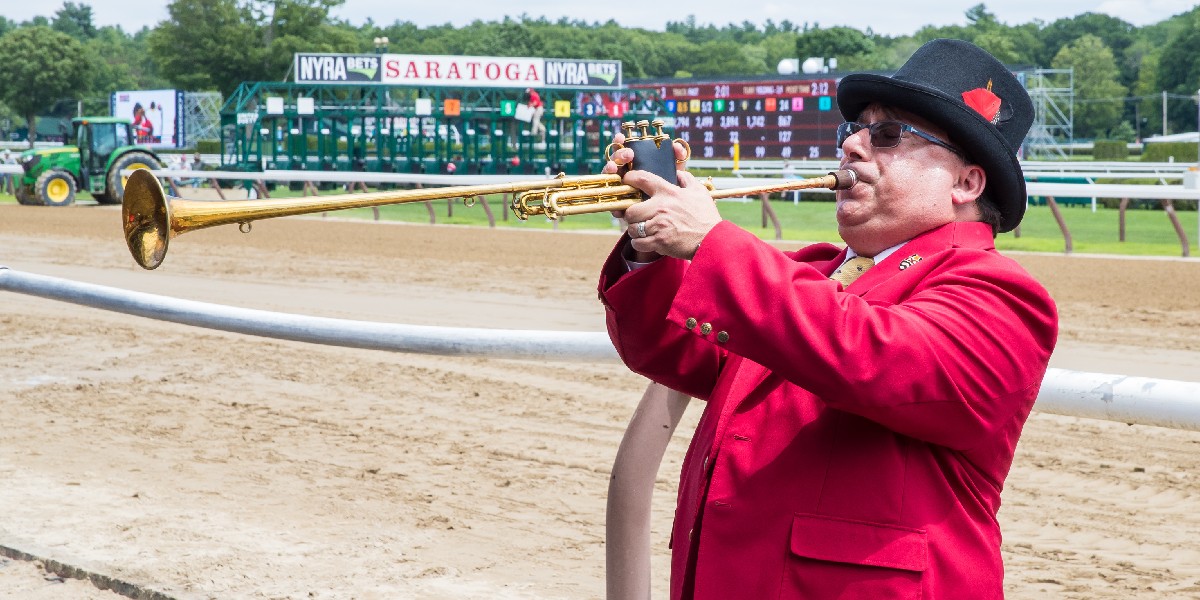 Sar 19 Bugler Call To Post